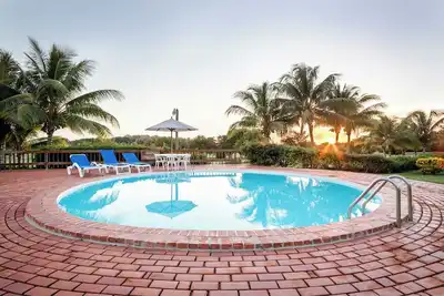 Image de Please Inquire Before Booking – Luxury Villa