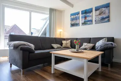 Meerjungfrau 1 mit Seitlichem Meerblick im Haus Rosengarten