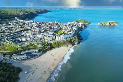 Image de Ty Melyn - 2 Bedroom Cottage - Tenby
