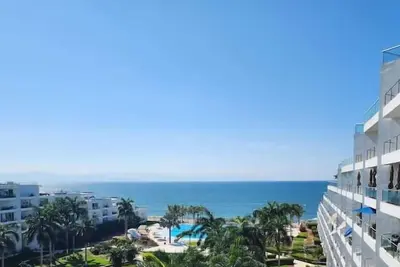 Image de Aria Ocean beach and mountain 715 QueridaEstancia