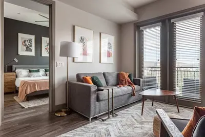 Image de Diamond at Kenzie - Modern 2-Bedroom, North Austin
