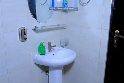 Image de Elegant getaway home in kyanja, Kampala