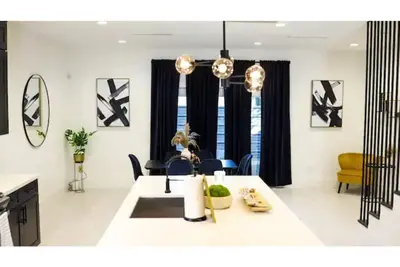 Image de Modern Home in Htx| Nrg/Med Ctr+Downtown|Luxe 3bdr