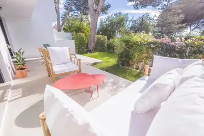 Image de Glound Floor With Garden In The Golden Mile