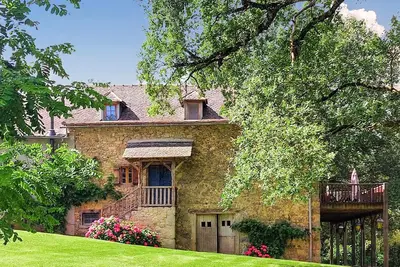 Image de Beautifully renovated barn