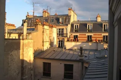 Image de Live Like a Parisian in Montmartre