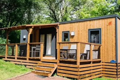 Image de Mobil Home Premium 33m² 3 chambres + Terrasse + Tv + Lv + Bbq + Quartier Piéton 6 personnes
