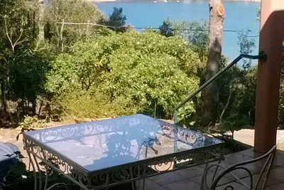 Image de Villa with large garden and sea view