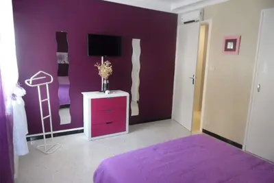 Image de Appartement F2 avec balcon et parking à Amélie-les-Bains, idéal pour 4 personnes