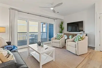Image de For Shore 3 Bedroom at Cambridge Cove with Private Hot Tub!