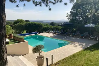 Image de Stunning Luxurious Villa - Heated Pool and Tennis Court - Lourmarin