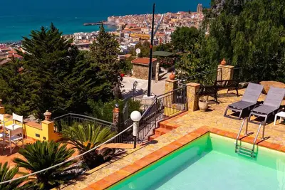 Appartement 'Loft Marte' avec vue sur la mer, Wi-Fi et climatisation