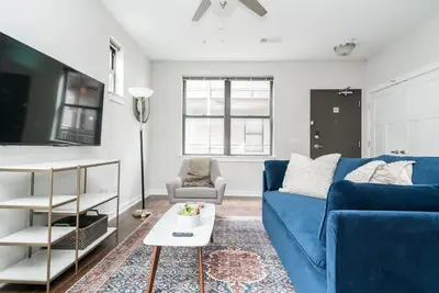 Image de CozySuites MusicRow Spacious 1br w/free parking 45