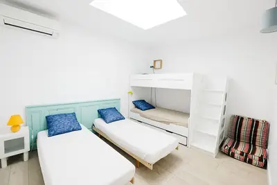 Image de Gite avec piscine privée et chauffée dans domaine proche cap d'Agde