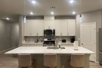 Image de New&modern 4 bedroom house