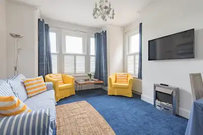Image de Southbeach by Bloom Stays -  a holiday let that sleeps 4 guests  in 1 bedroom