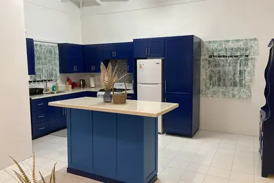 Image de Beautiful private modernised gated Bungalow 15 minute walk to Gran Anse Beach 🏖