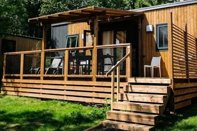 Image de Mobil-home Premium 37m² 3 chambres + Terrasse + Tv + Lv + Bbq + 2sdb + Quartier Piéton 6 personnes