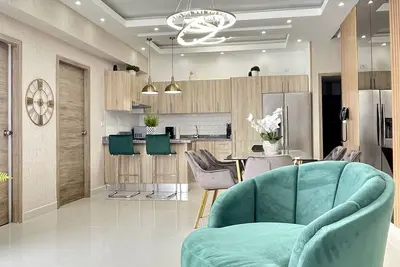 Image de Central apartment with pool and gym