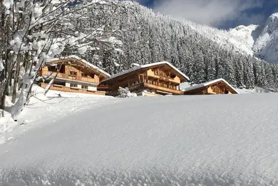 Image de Grand logement de groupe, 3, 5km du téléski