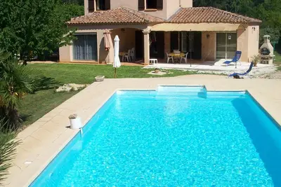 Image de Belle Villa, Piscine PRIVÉE, Sous Le Soleil De Provence, Var, Provence Verte.