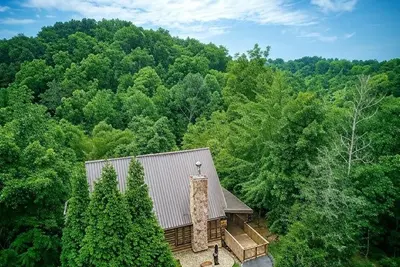 Image de Rocky Top Heaven - Arcade Game, Resort Pool, $560 Free tickets each paid day! ! !