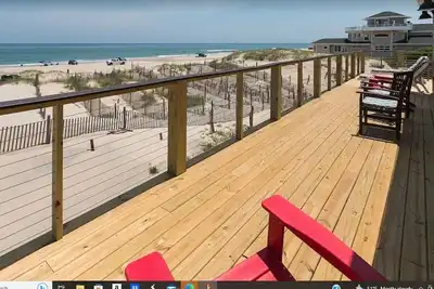 Image de Salty Anchor oceanfront sunrise Carova4WD only! Pets not allowed!