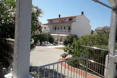 Image de Tina Apartment up to 8 persons Apartment is 1 entire second floor