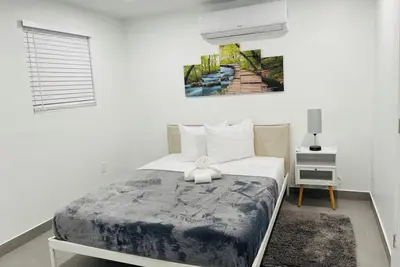Image de Luxury! Centrally Located 1 Bedroom Apart Orlando.