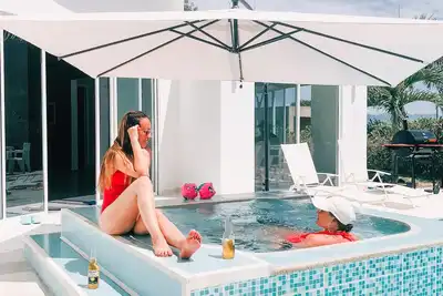 Modern House With Pool