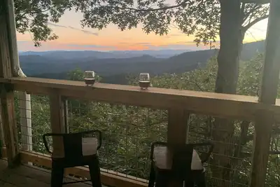 Image de Ridgeline Retreat: Cozy Home with Amazing Mountain Views! Pet Friendly