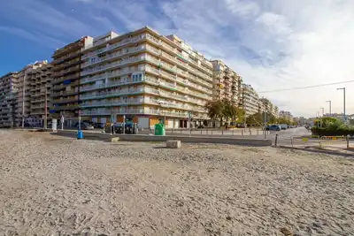 Image de Appartement confortable de 2 chambres à.