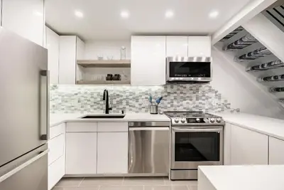 Image de Modern & Unique Pearl street condo