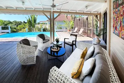 Image de Youka Authentique maison de standing avec piscine, proche de la plage