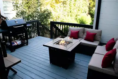 Image de Modern Buckhead Duplex 2Br 2Ba - Walk Everywhere! Pet-Friendly