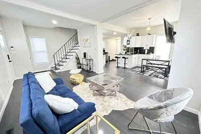 Image de A Luxury Franklinton Beauty, Near Downtown Cosi