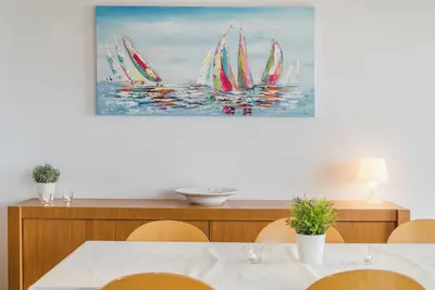 Image de Sunrise D0 - Appartement lumineux de 3 chambres à coucher avec grande terrasse et vue sur la mer.