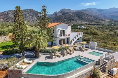 Image de Dievandi Seaview Villa