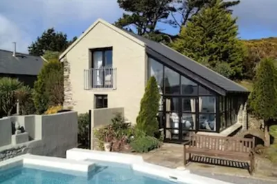 Sheep's Head Barn Conversion Overlooking Dunmanus Bay