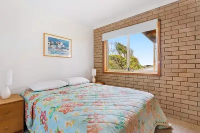 Image de 2 of 3 Bay Lane - Close to golf course