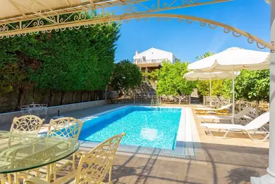 Image de Villa Golden Tiara Large Private Pool, A/C, WiFi