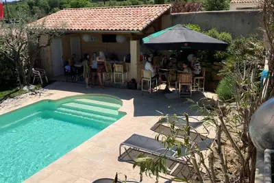Image de Appartement - Jardin - Piscine