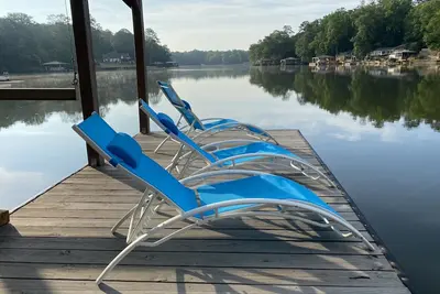 Image de Jackson Lake front! Dog-friendly, game room, Fire pit, king beds
