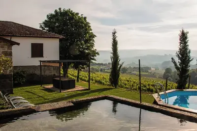 Image de The Farmhouse I