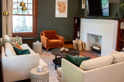 Image de The Blais: Speakeasy Basement, 5 Mins To Downtown