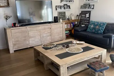 Image de Maison familiale 4 chambres avec jardin, piscine et dépendance