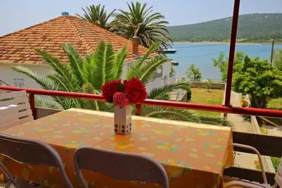 Image de Apartment Zrinka - Two-Bedroom Apartment with Balcony and Sea View