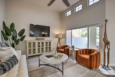 Image de Golf Course View, Community Perks: Surprise Home