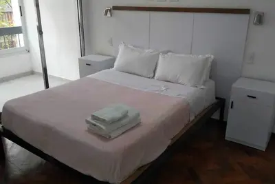 Image de Wonderful Condo, balconies, near peatonal. Downtown
