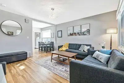 Renovated 3br Character Home in the heart of Calgary